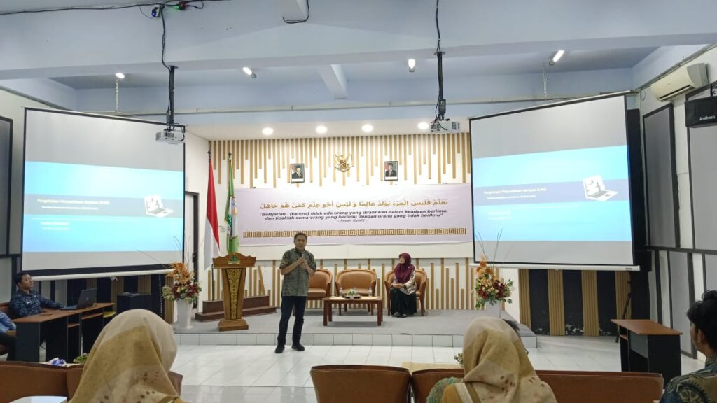 Tingkatkan Layanan, Perpustakaan UAS Perdalam Penggunaan SLiMS